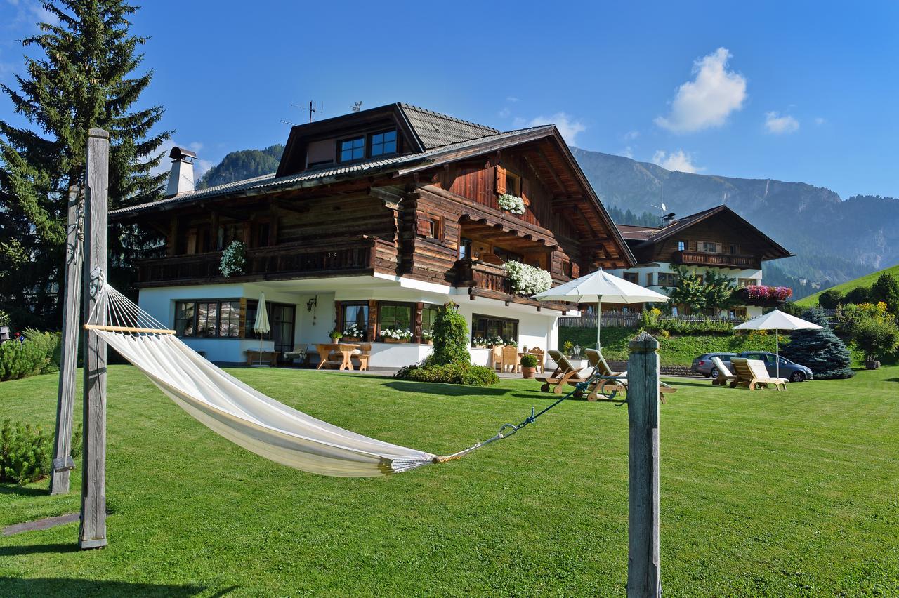 Mountain Chalet Pra Ronch Selva di Val Gardena Exteriör bild